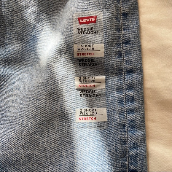 Levis wedgie straight high rise stretch distressed size 2 stretch new with tags - Picture 7 of 8